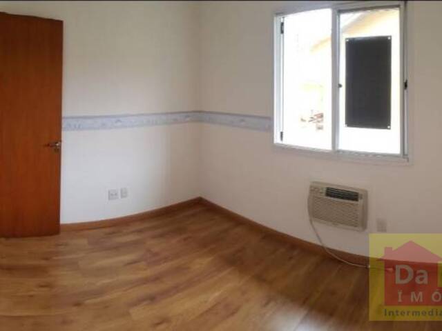 Casa para Venda em Porto Alegre - 5