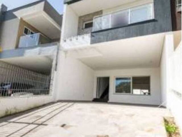 #SO0001-DCI - Sobrado para Venda em Porto Alegre - RS - 2