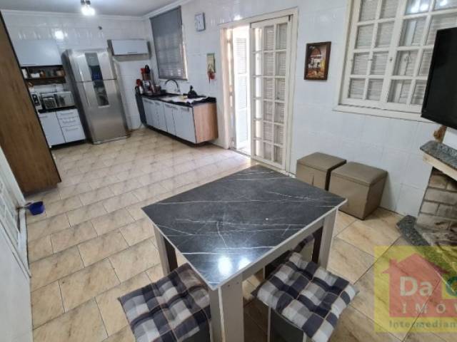 Casa para Venda em Porto Alegre - 5