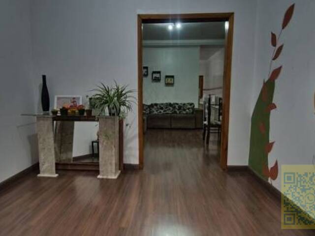 Casa para Venda em Porto Alegre - 5