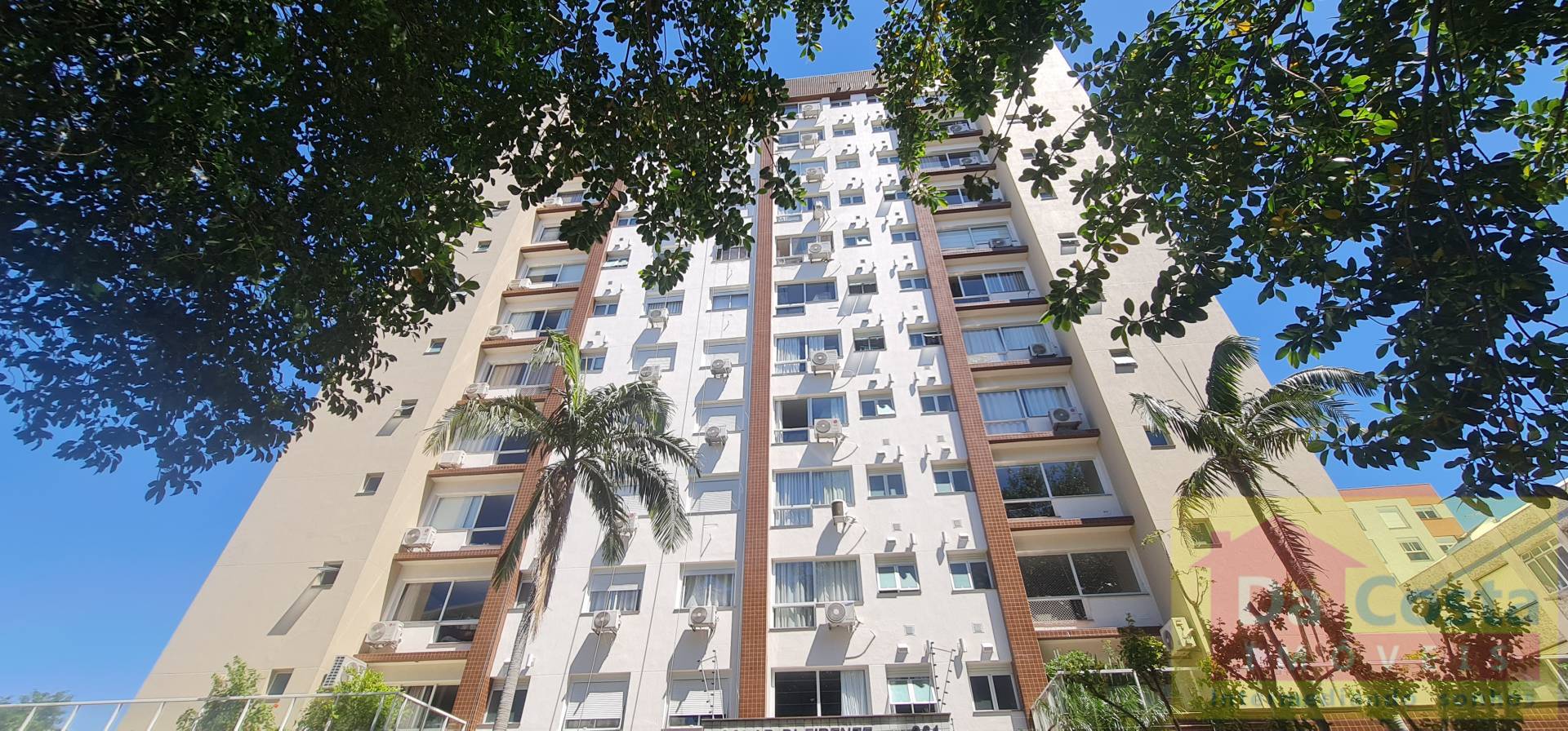 Apartamento Garden com 3 Dormitórios, Suíte e Piscina Privativa – POA - RS
