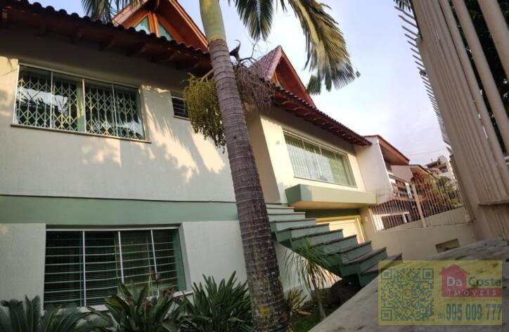 Casa com 5 quartos à venda, 371 m² - Jardim Planalto - Porto Alegre - RS
